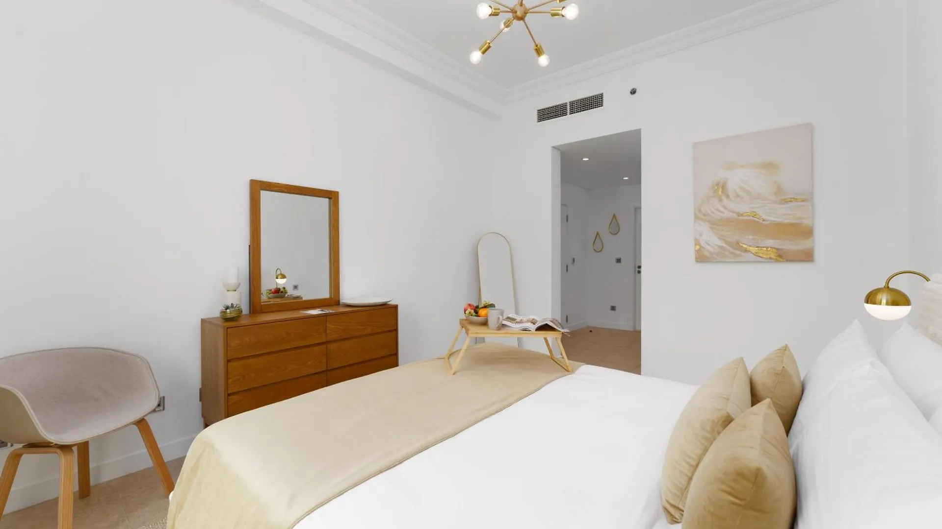 Maison Privee - Elegant Coastal Apt On Palm Jumeirah Dubai 0*,  United Arab Emirates